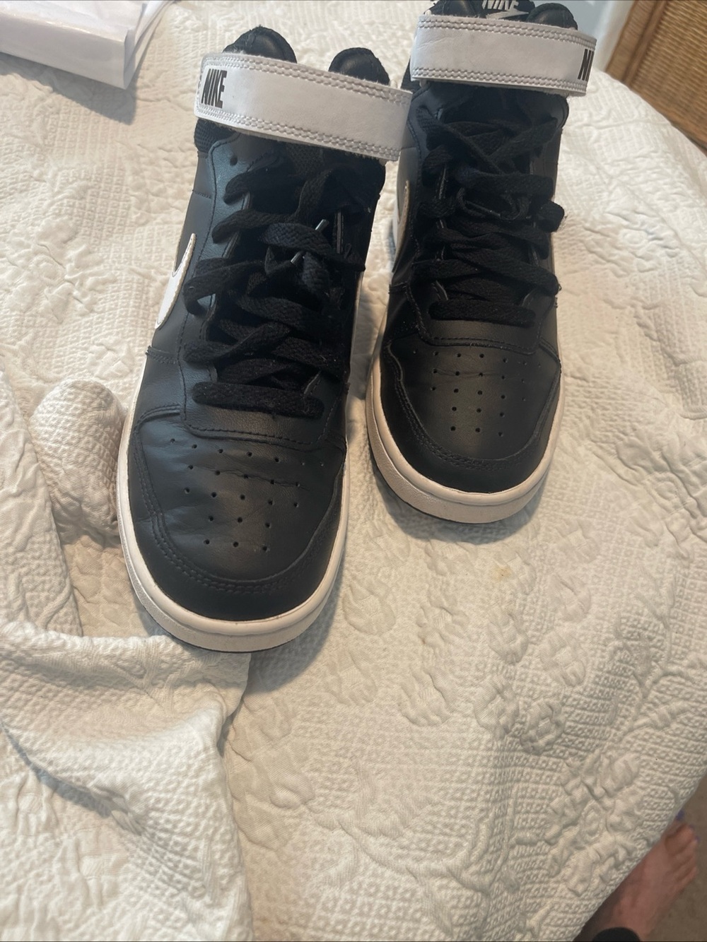 Nike Black and White Mid-Top Sneakers with Strap CD7782-01 Court Borough 7Y